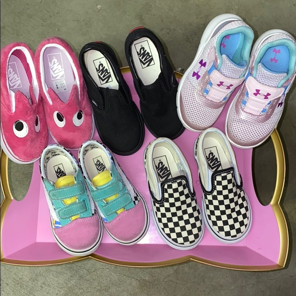 Sold 🚨🚨Toddler shoes